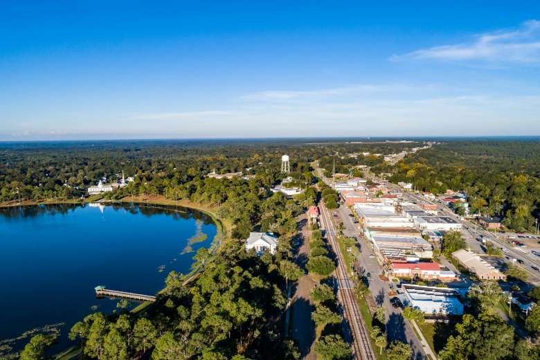 Defuniak Springs Art on Baldwin