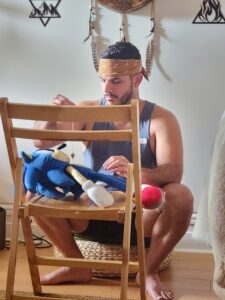 Distance healing with pendulum