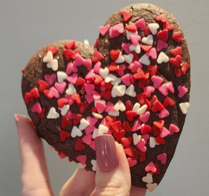 Amavida Coffee and Perla Baking Co. Roll Out Valentine’s Day Cookie Boxes